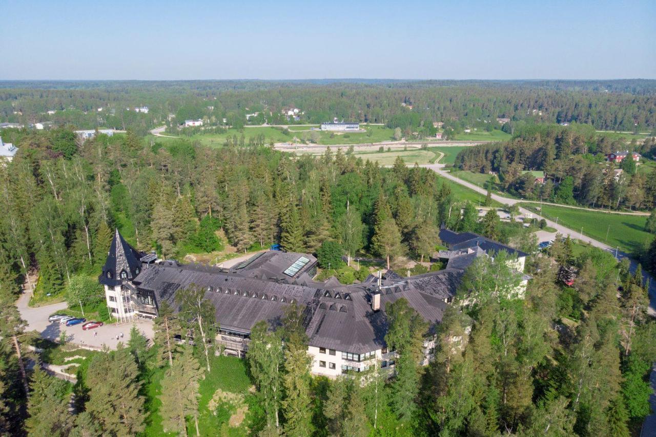 Majvik Congress Hotel Киркконумми Экстерьер фото